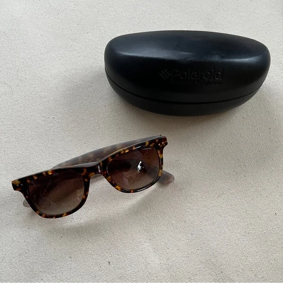 Polarized Polaroid Tortoise Shell Sunglasses - Picture 2 of 4